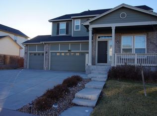 271 N Newbern Way, Aurora, CO 80018