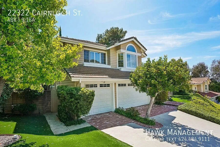 Stunning Mulholland Heights Home with Pool in Calabasas — Photo 2