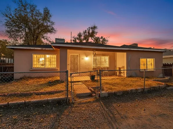 821 Whiting Rd SW, Albuquerque, NM 87105