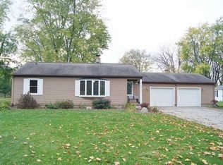 1610 Ranch Rd, Warsaw, IN 46580