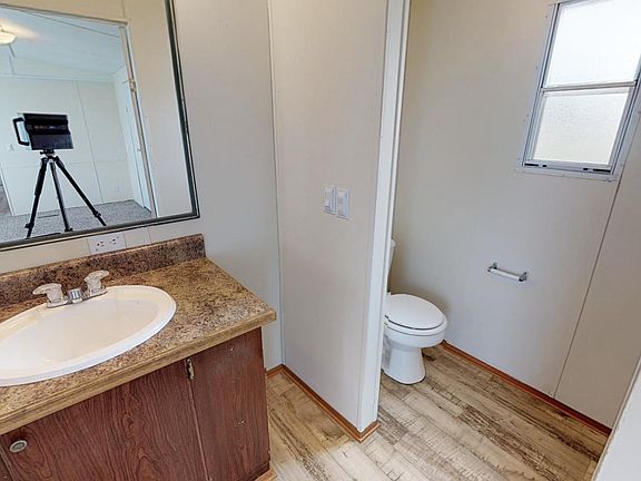 4th image of 270 McAdam Dr