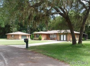 1950 W Water Lily Dr, Citrus Springs, FL 34434