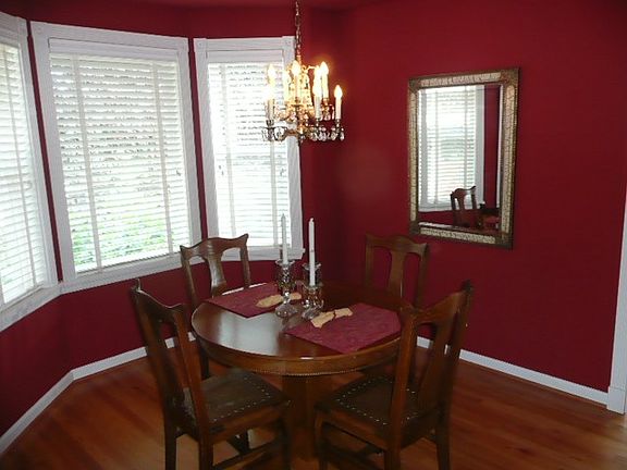 5th image of 11128 18th St NE