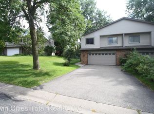 7505 Scot Ter, Eden Prairie, MN 55346