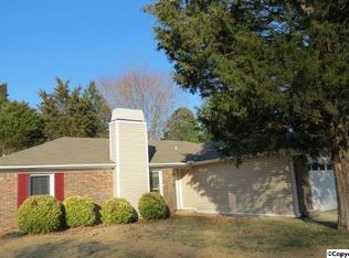 1019 Antietam Rd SE, Huntsville, AL 35803