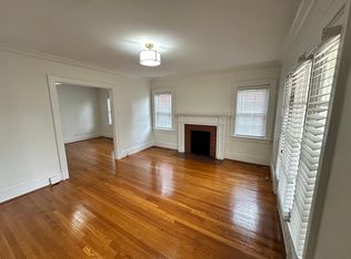 18 W Micheltorena St, Santa Barbara, CA 93101