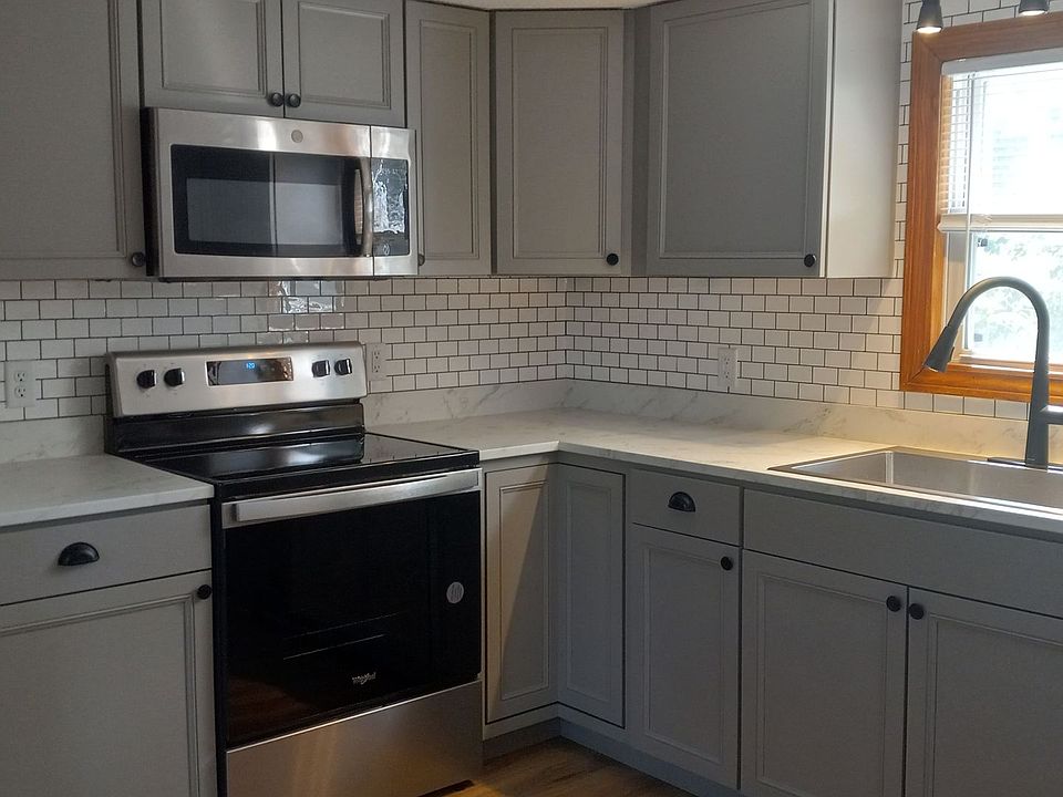 Broadway Avenue, 556 Apartment Rentals South Haven, MI Zillow