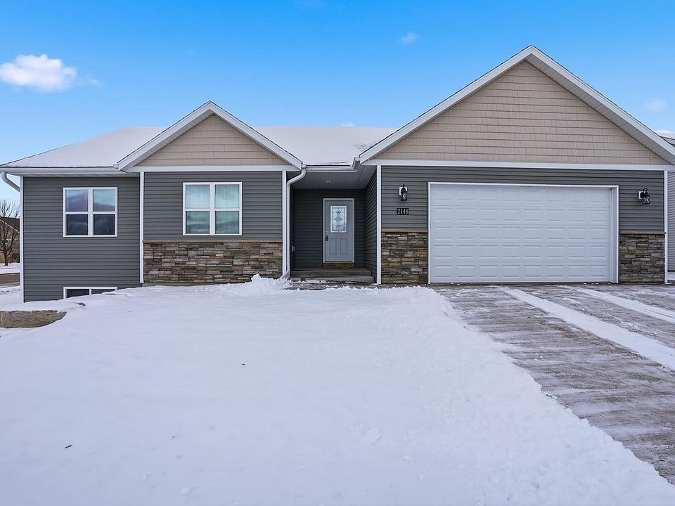 1st image of 2148 Cambridge Court