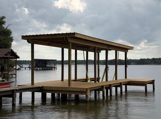 669 Lake Shore Dr, Trinity, TX 75862