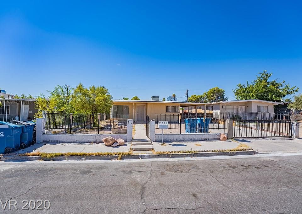 2nd image of 2316 Walnut Ave