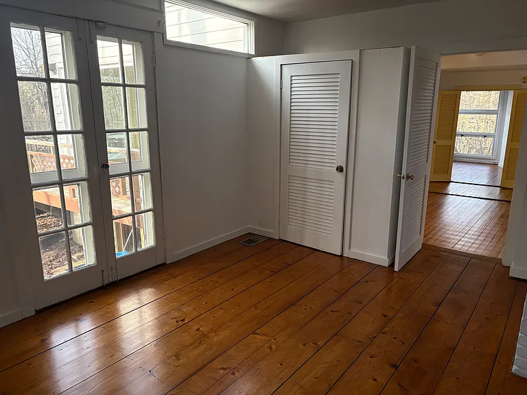 2397 Glasco Turn Pike — Photo 26