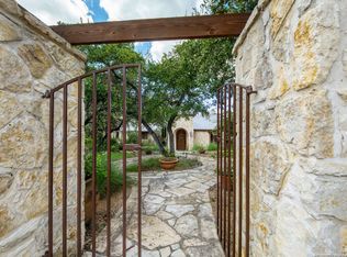 1575 Casa Sierra, Canyon Lake, TX 78133