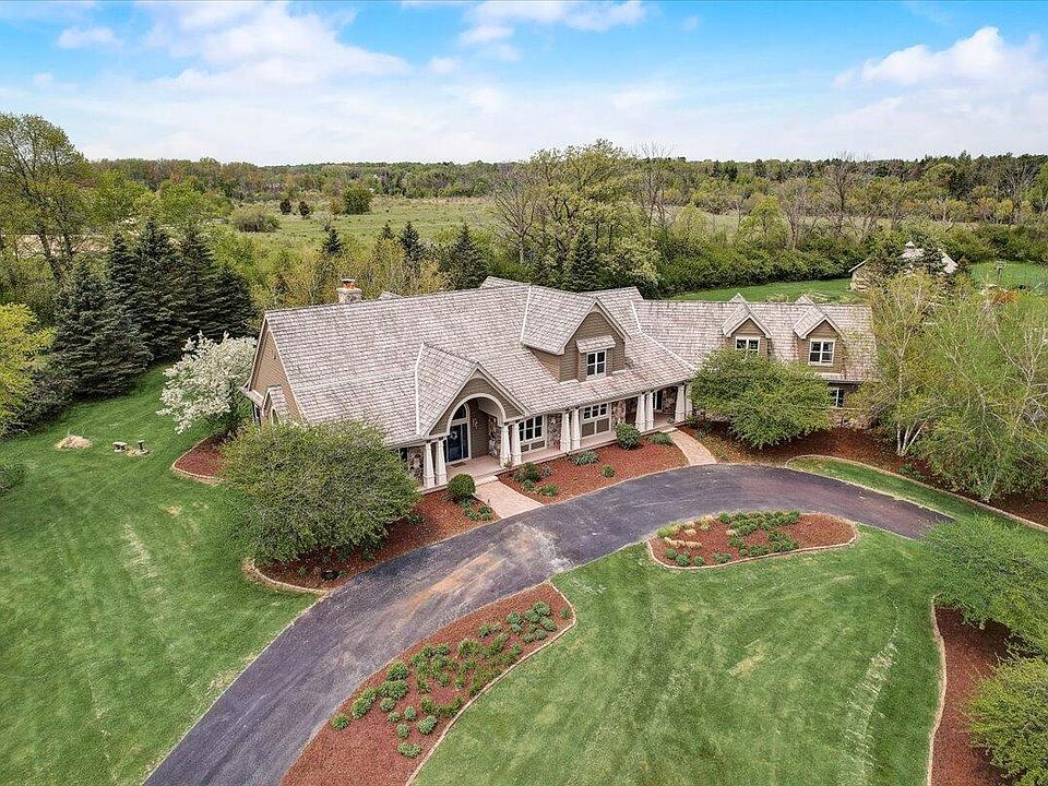 9400 W Highland Rd, Mequon, WI 53097 MLS 1835532 Zillow