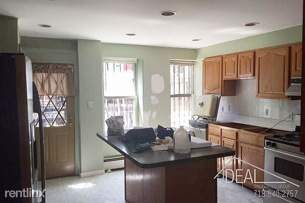 2nd image of 155 Lefferts Pl