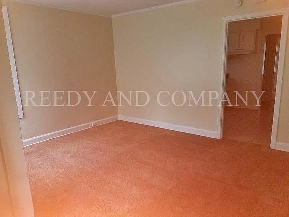 2nd image of 3448 Rosamond Ave