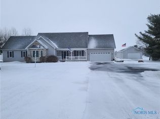 560 S Berkey Southern Rd, Swanton, OH 43558