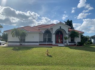 6657 Kestrel Cir, Fort Myers, FL 33966