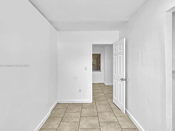 5th image of 500 NE 78th St APT 1