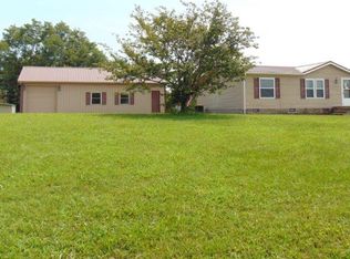 1075 Raywick Rd, Lebanon, KY 40033