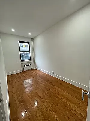 Rented by REAL New York | media 17