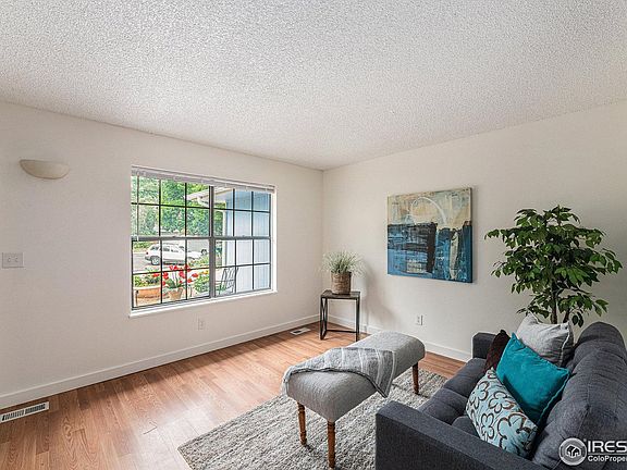 3rd image of 2206 Rambouillet Dr
