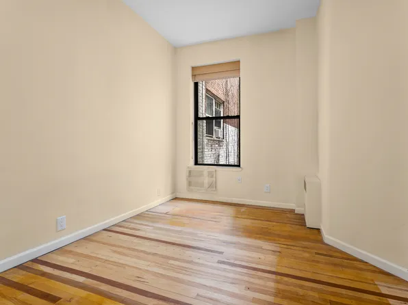234 East 35th Street image 6 of 11