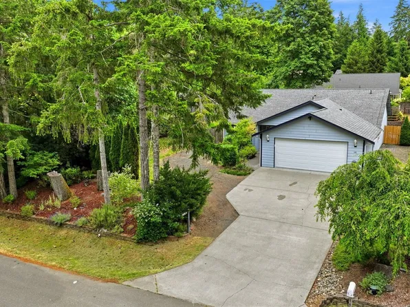 141 E Village  View Drive, Allyn, WA 98524