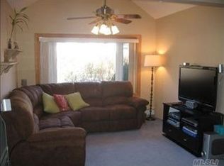 101 Ralph Ave, North Bellmore, NY 11710