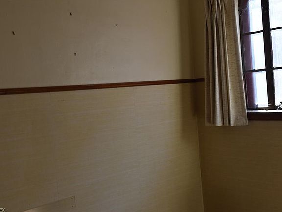 4th image of 747 Reid Ave