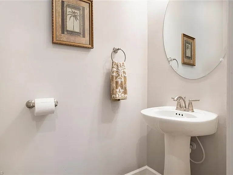 8131 Lucello Ter S — Photo 24