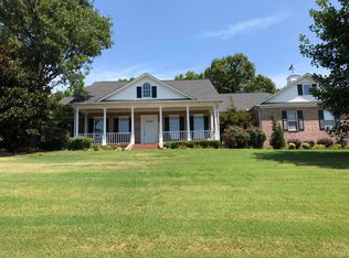 12 Ridgeline Dr W, Russellville, AR 72802