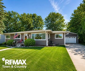 520 Sunnyside Dr, Flushing, MI, 48433