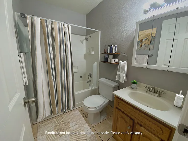 Available Spacious Apartments at H Street, Antioch, CA — Photo 9