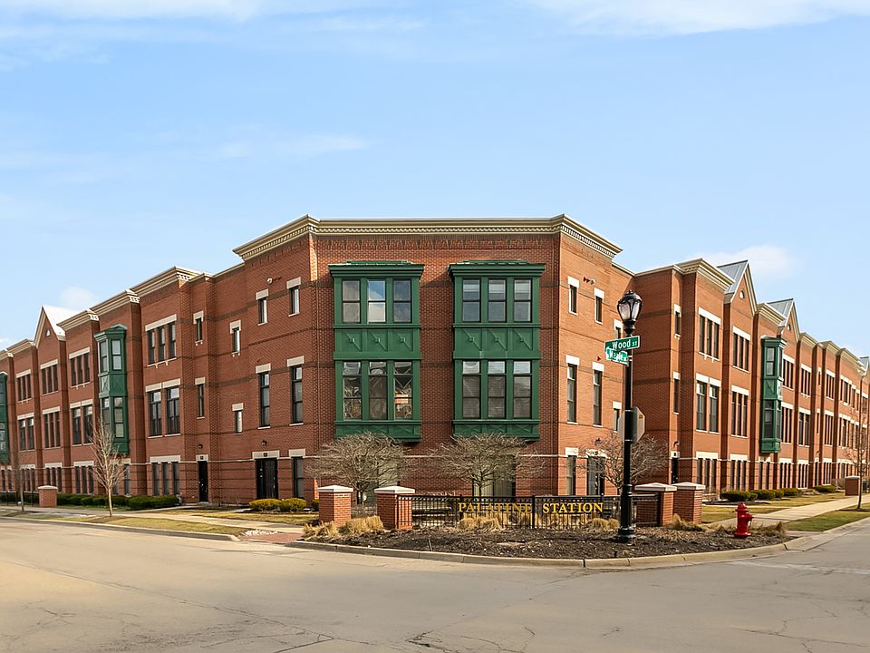 1st image of 311 W Wood St #22