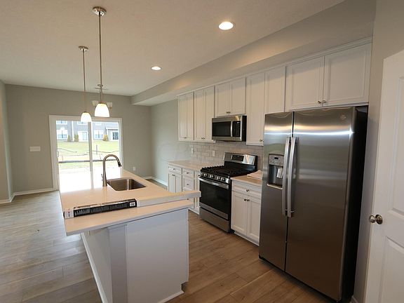 5th image of 6400 Angelica Way