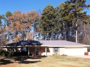 228 Dolores Dr, Marshall, TX 75672