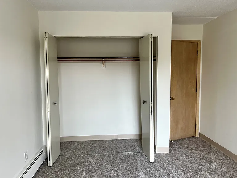 John Snell Apartments — Photo 15