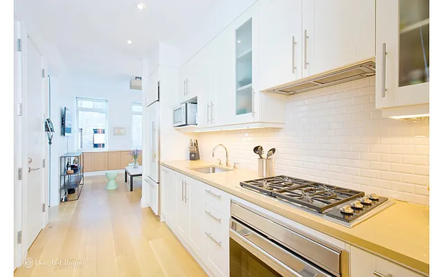 Rented by Douglas Elliman | media 9