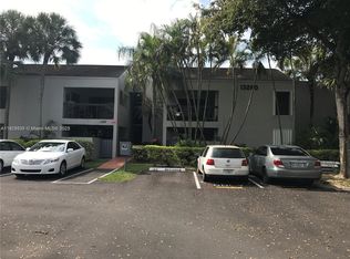 13280 SW 88th Ln APT 203-B, Miami, FL 33186