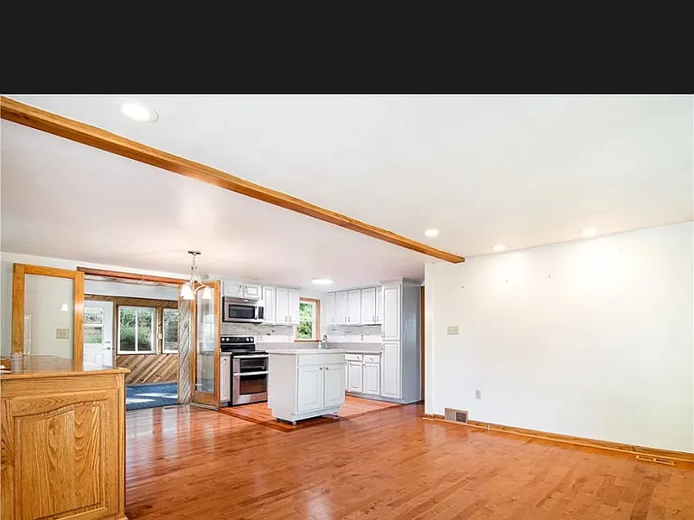 193 Hepler Rd — Photo 3