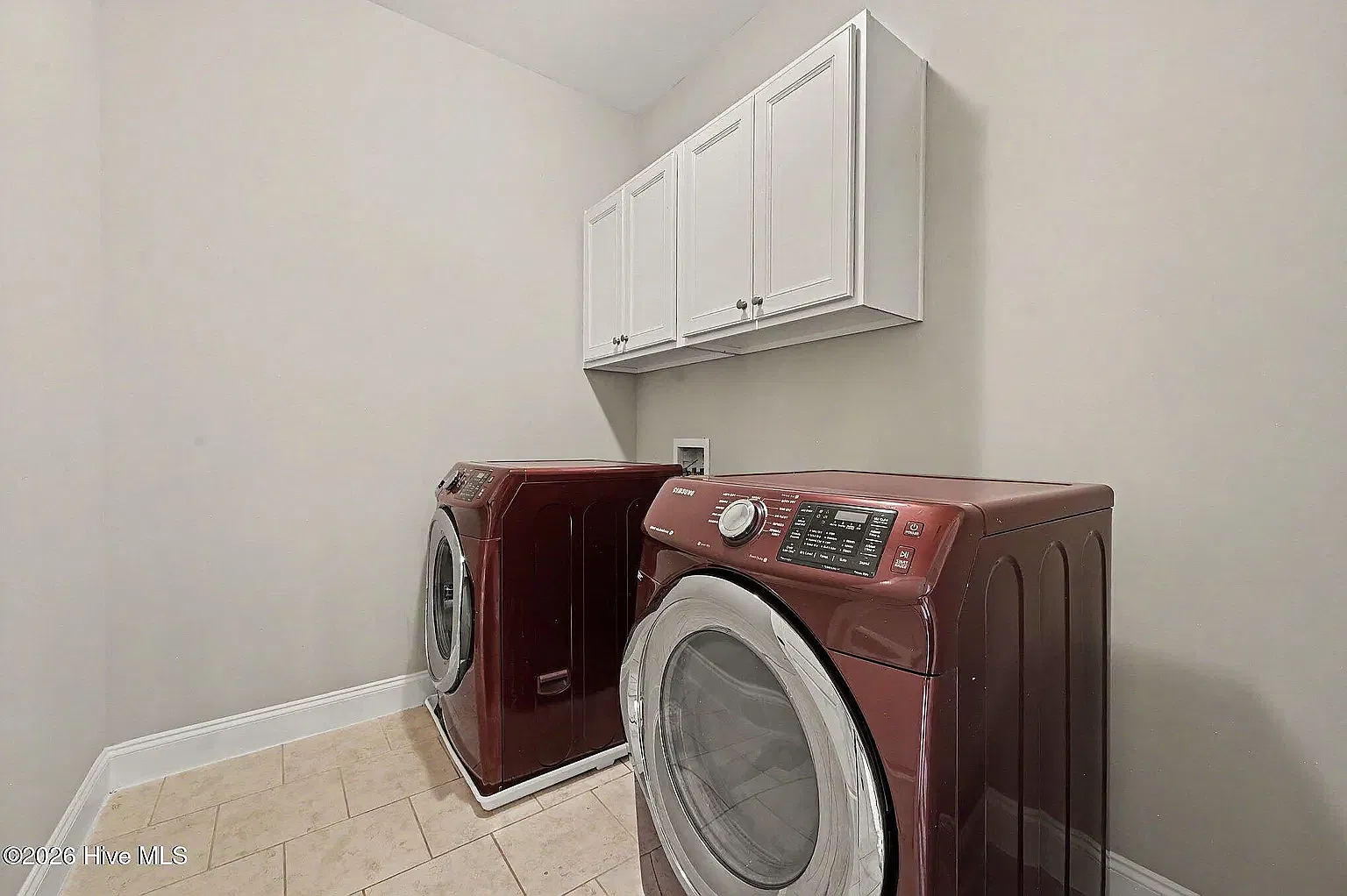 5 bed, 3012 sqft, $3,195 — Photo 4
