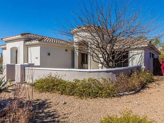 2nd image of 7636 E Calle De Las Brisas