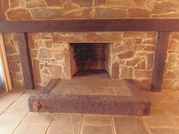 Apartment living area (fireplace)