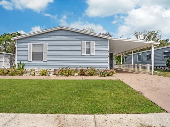 16910 Olivaud St, Hudson, FL 34667