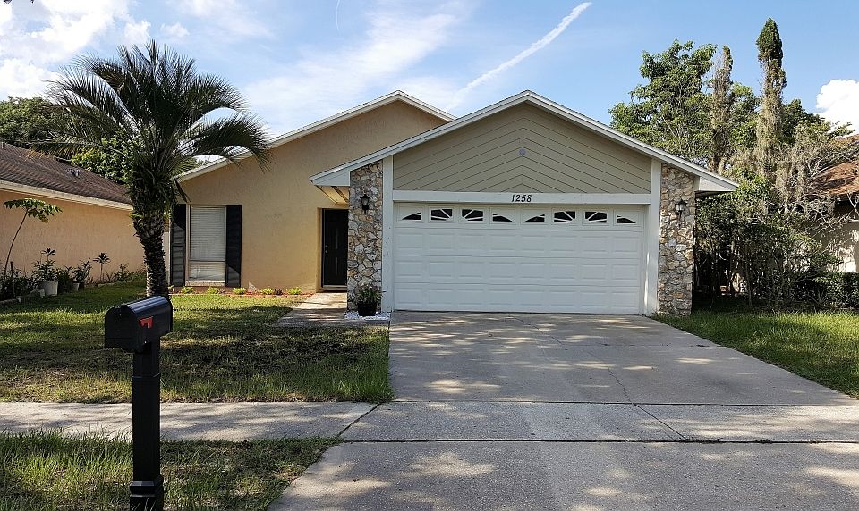 1st image of 1258 Las Cruces Dr