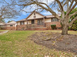 955 Woodlane Dr Unit 9, Rochester Hills, MI 48307