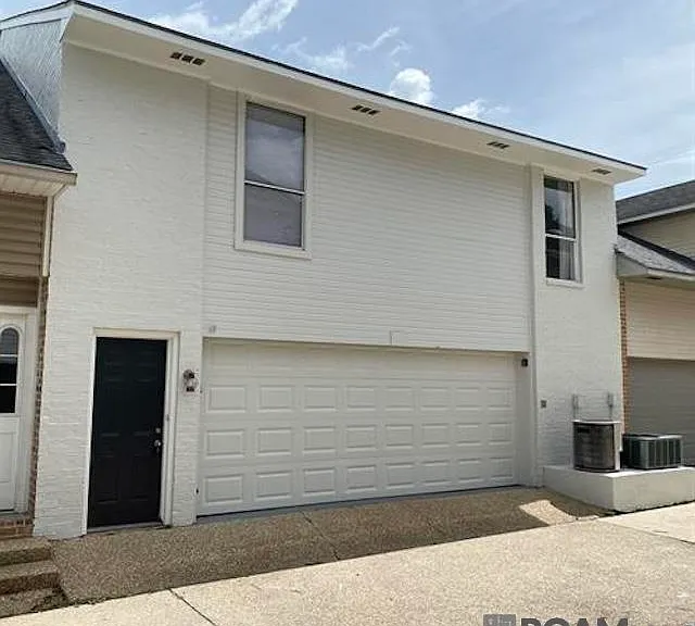 6195 Island Rd #15 — Photo 1