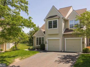 401 Country Club Dr, Lansdale, PA 19446