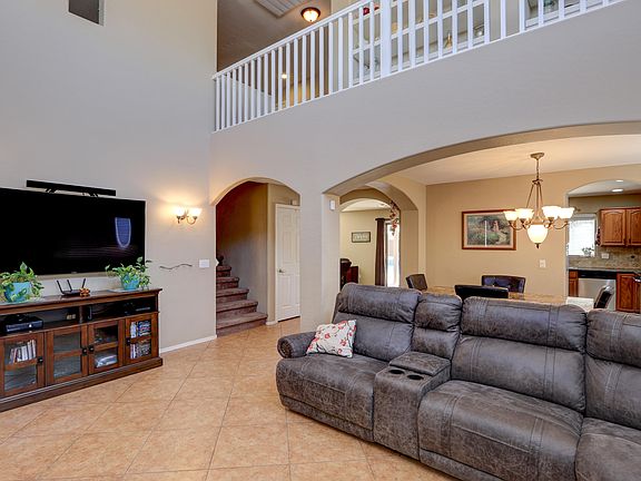 5th image of 1575 E Eagle Ct