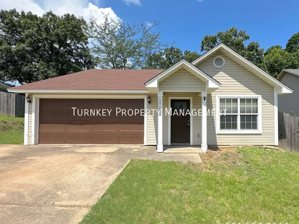 2919 Gage Dr, Benton, AR 72019